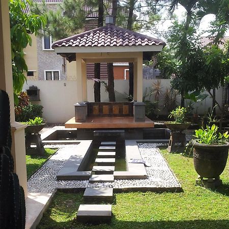 Grya Natasha Apartament Jogyakarta Zewnętrze zdjęcie